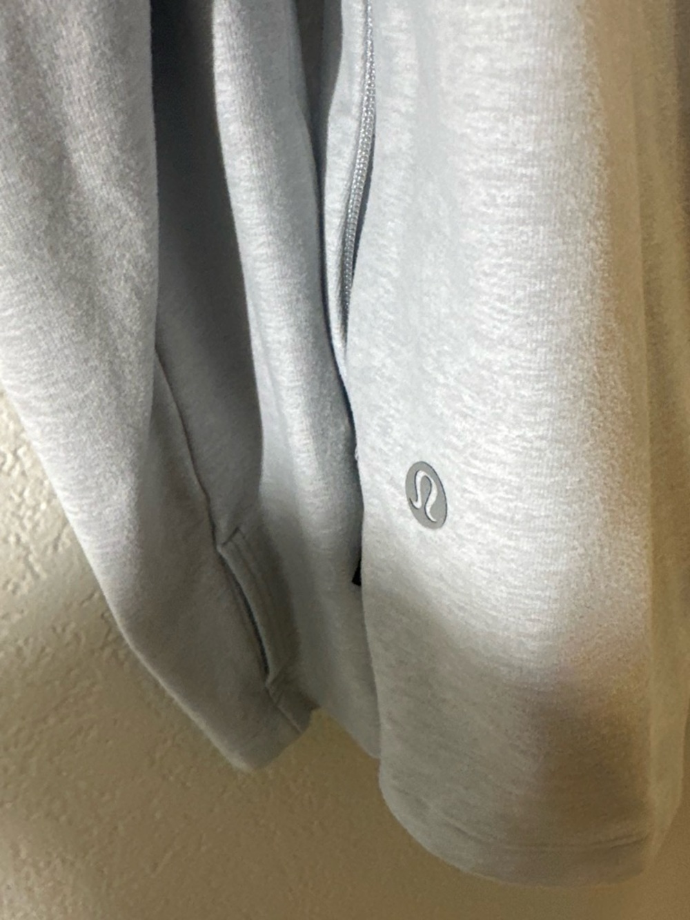 lululemon athletica Men’s Light Gray Zip-Up Sweater Jacket